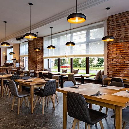 מיכלובצ'ה Rosso Aparthotel מראה חיצוני תמונה