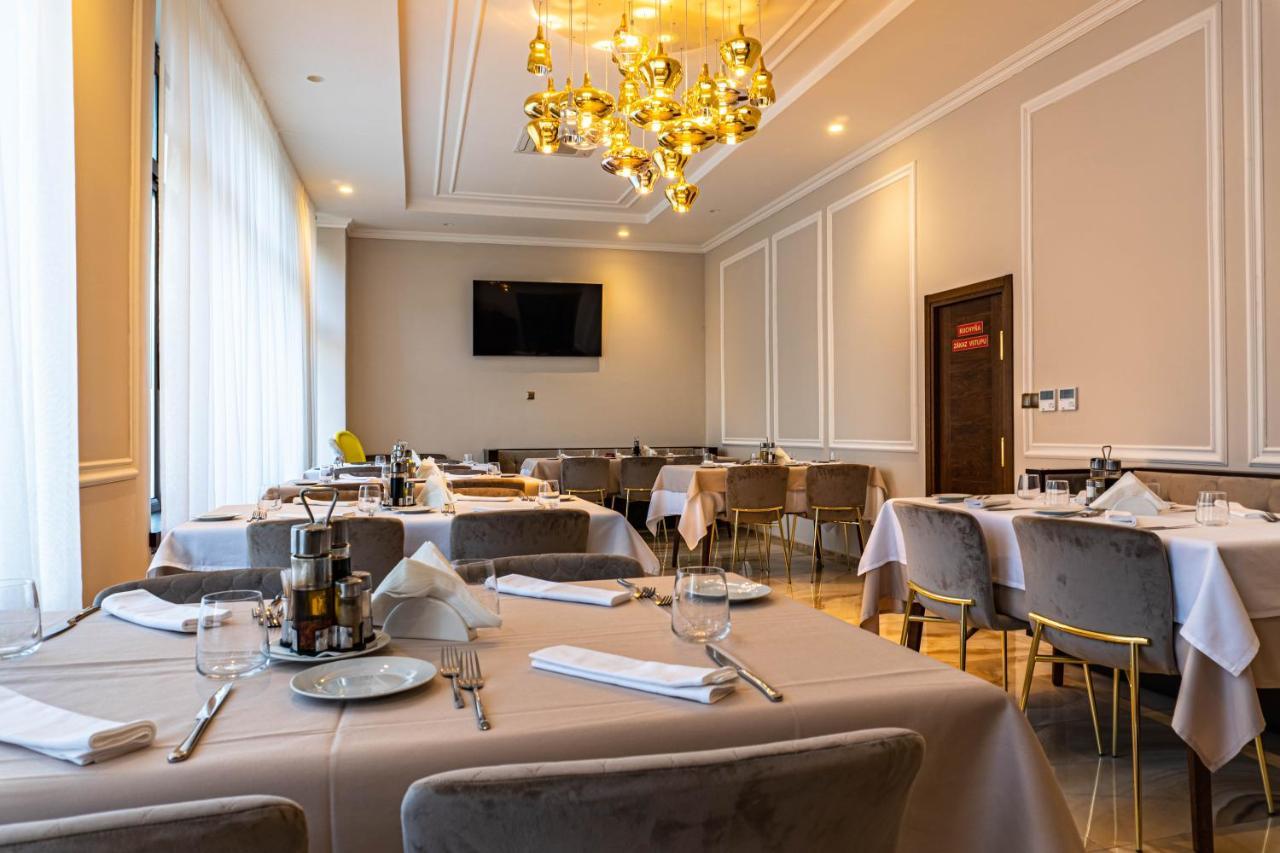 מיכלובצ'ה Rosso Aparthotel מראה חיצוני תמונה