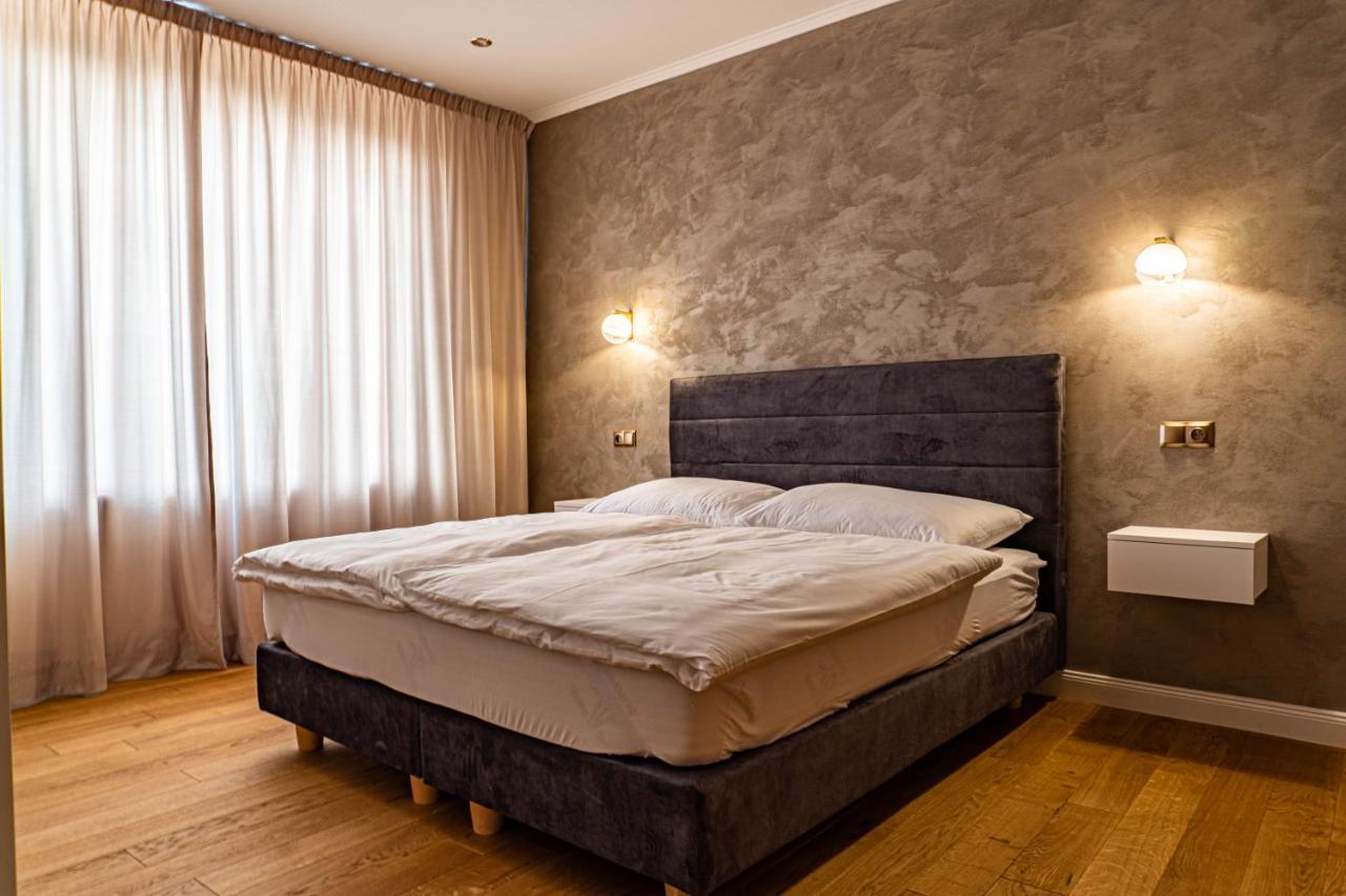 מיכלובצ'ה Rosso Aparthotel מראה חיצוני תמונה